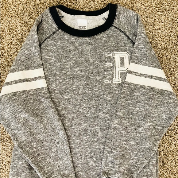 🌺 PINK-VS -Boyfriend Sweatshirt Bundle🌺 - Picture 4 of 15